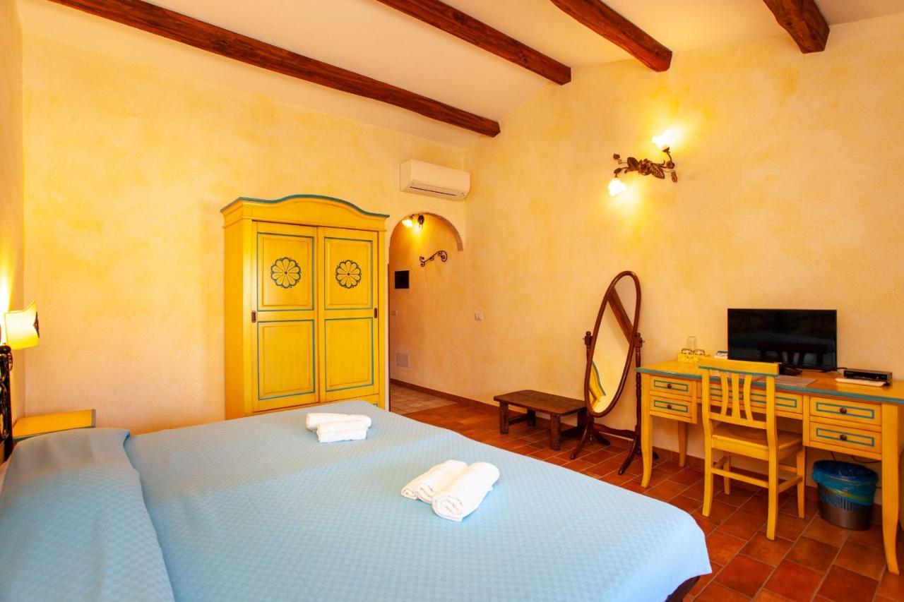 Il Viandante Hotell San Teodoro  Eksteriør bilde